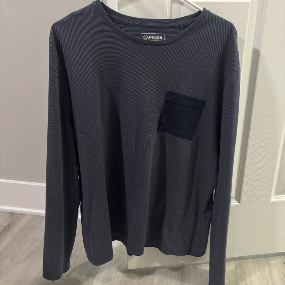 Express large Long Sleeve